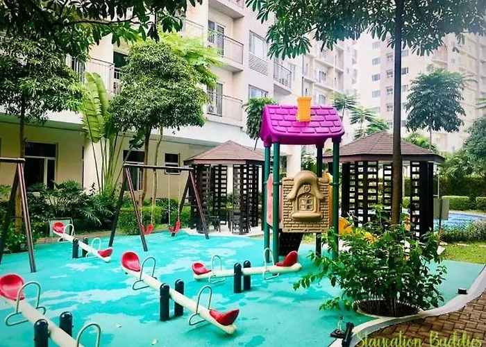 Cozy Topmost Floor One Bedroom With Mall View Aparthotel Manila
